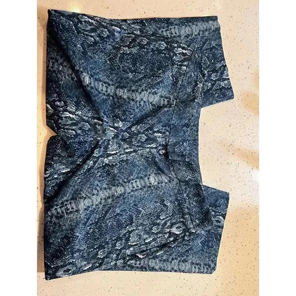 Zac & Rachel capri pants blue snake skin pattern size 16 - Picture 1 of 8